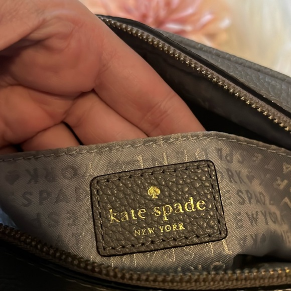 Kate Spade Mulberry Street Darian Crossbody - Picture 10 of 11